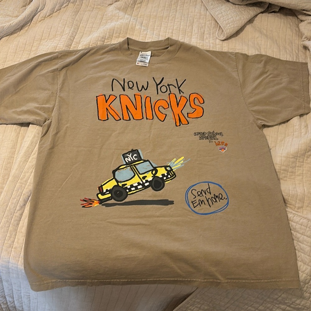 Last call🥳 After School Special Men’s NBA NY Knicks khaki tee